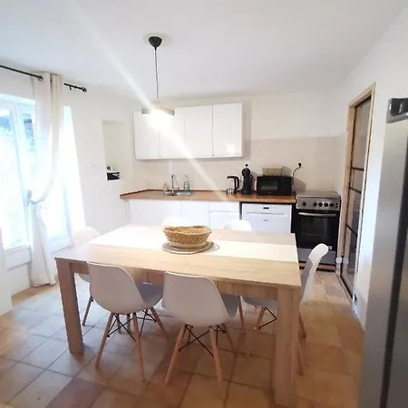 Lauzet-ubaye Apartment